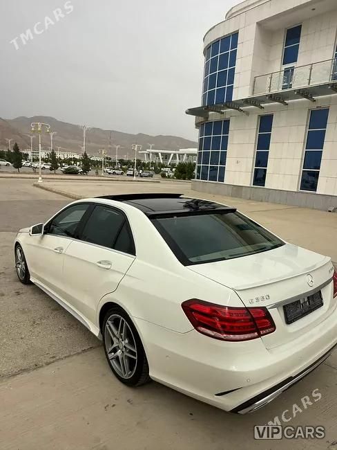 Mercedes-Benz E350, 2011