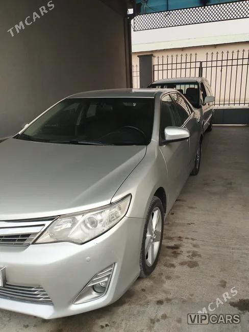 Toyota Camry, 2012