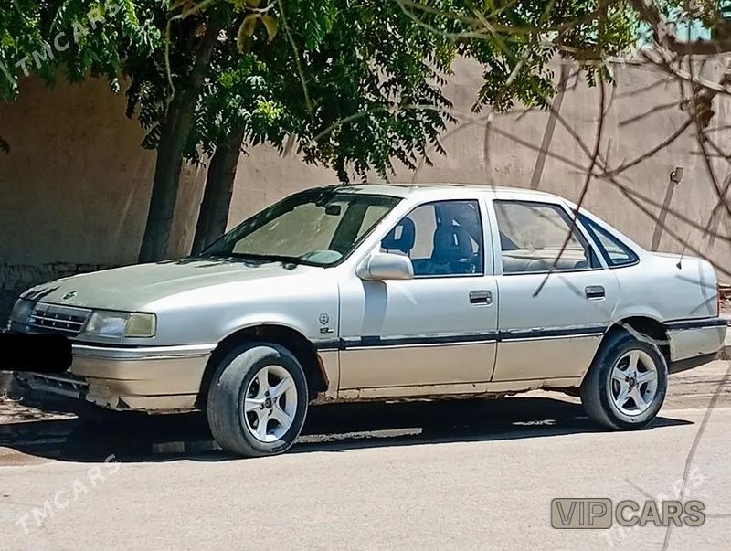 Opel Vectra, 1991