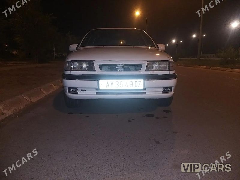 Opel Vectra, 1994