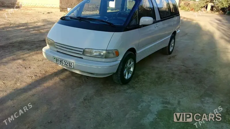 Toyota Previa, 1993 — фото 4