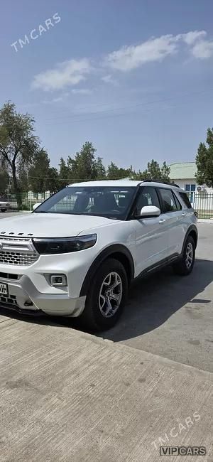 Ford Explorer, 2022