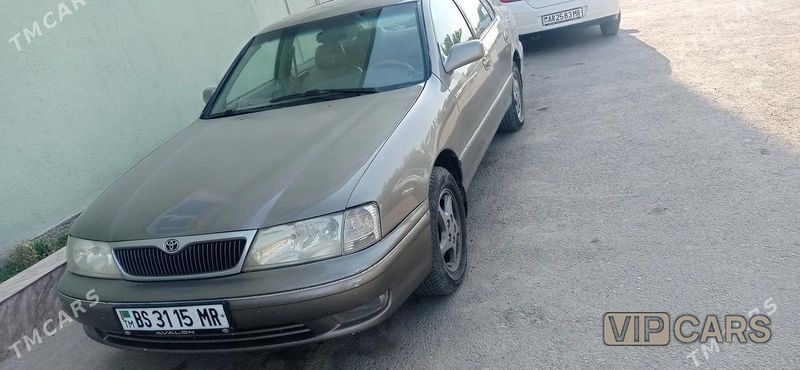 Toyota Avalon, 1998