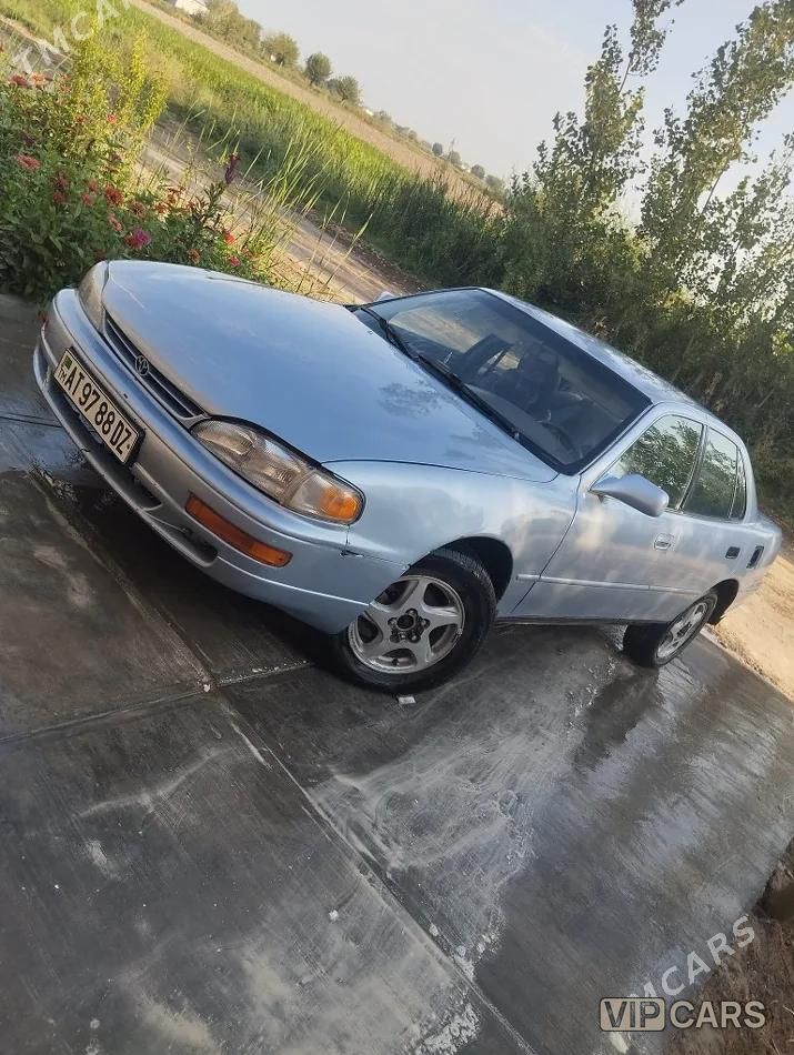 Toyota Camry, 1996