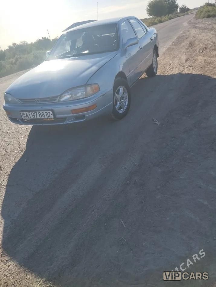 Toyota Camry, 1996