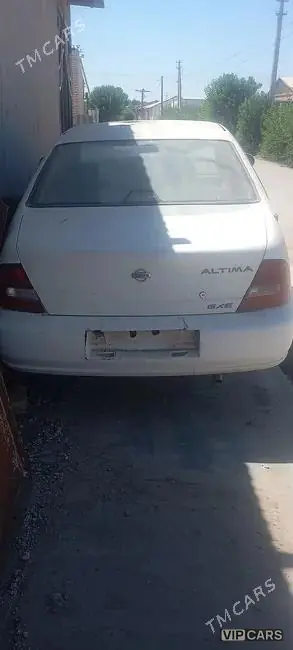 Nissan Altima, 1996 — фото 1