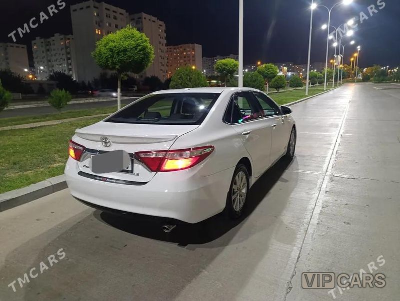 Toyota Camry, 2016