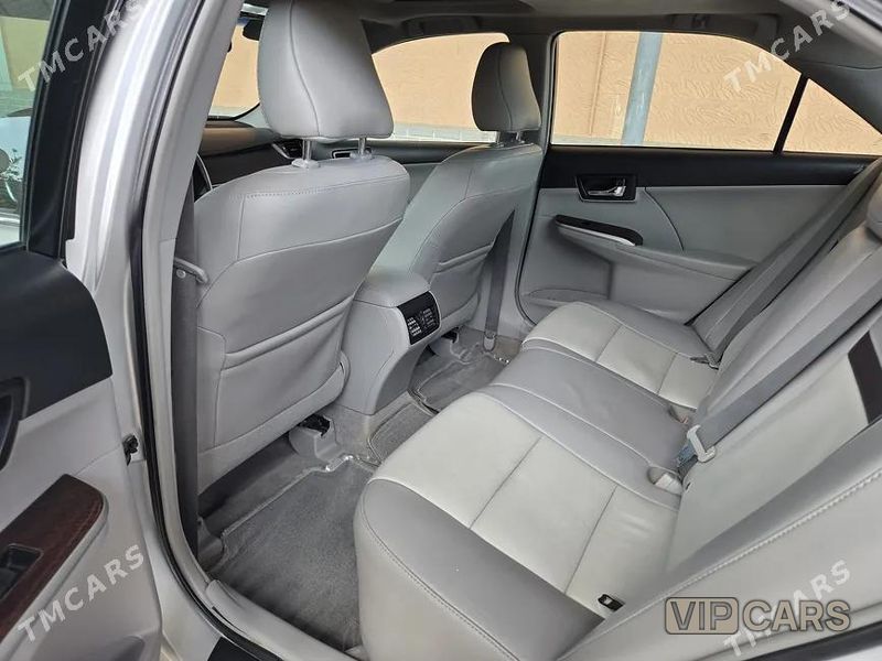 Toyota Camry, 2012