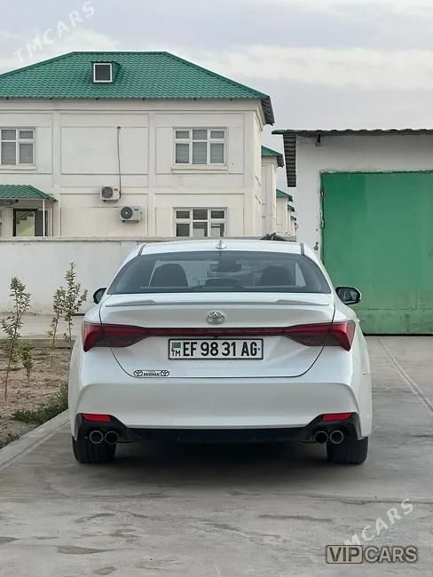 Toyota Avalon, 2019