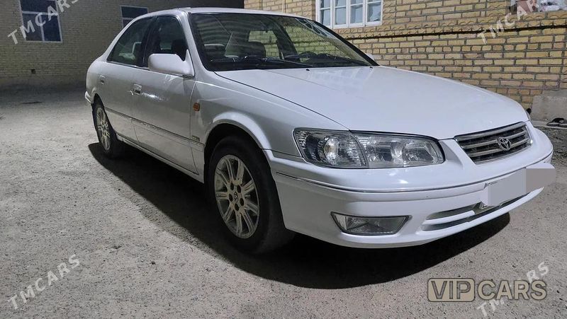 Toyota Camry, 1998