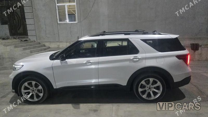 Ford Explorer, 2021