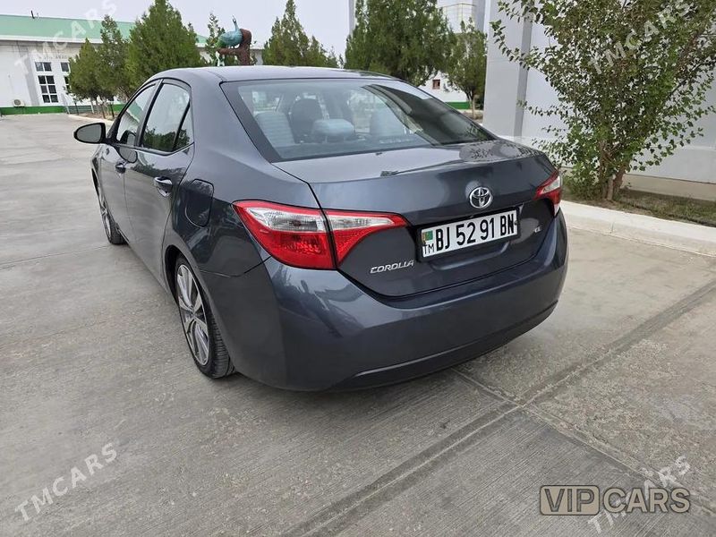 Toyota Corolla, 2013