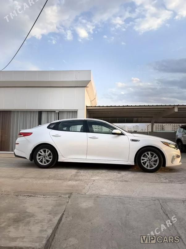 Kia Optima, 2019