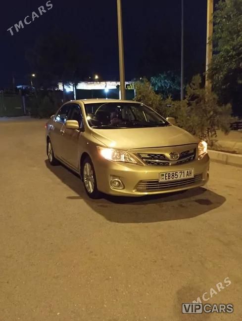 Toyota Corolla, 2012