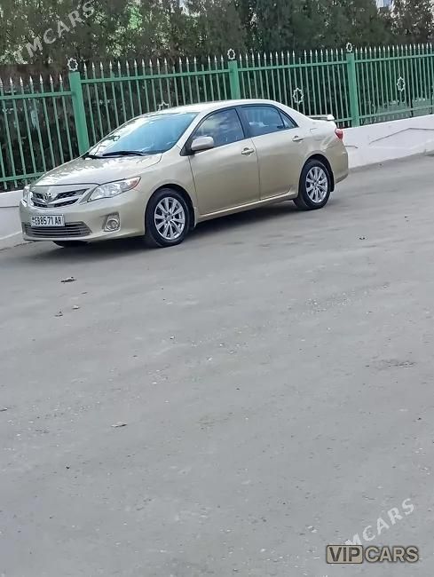 Toyota Corolla, 2012
