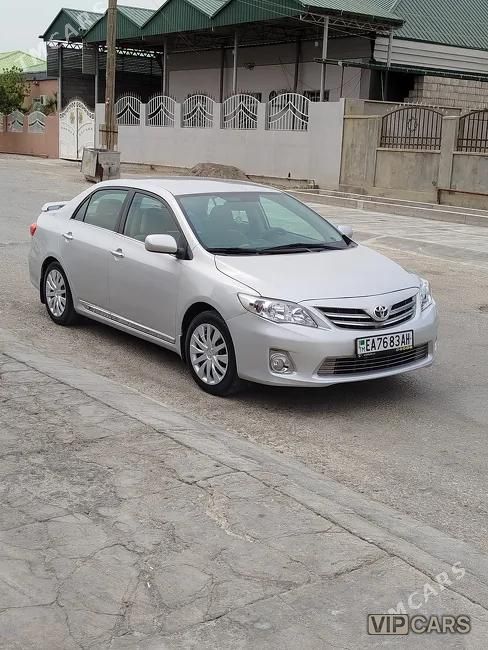 Toyota Corolla, 2012