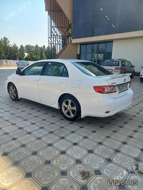 Toyota Corolla, 2011