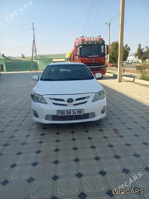 Toyota Corolla, 2011