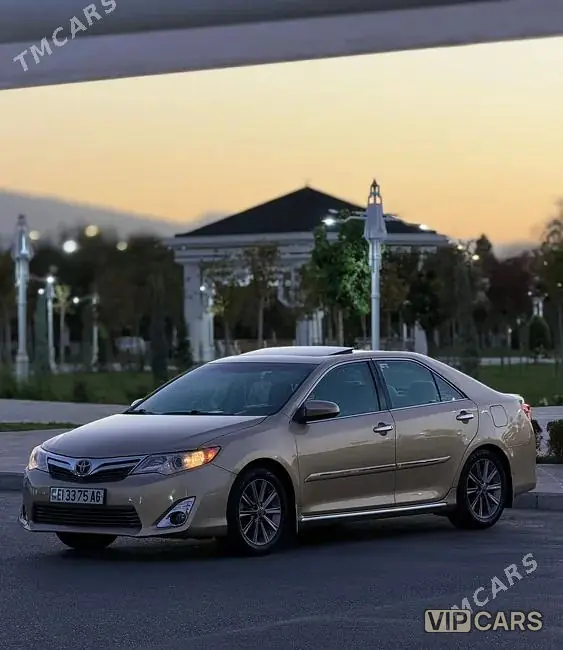 Toyota Camry, 2012 — фото 1