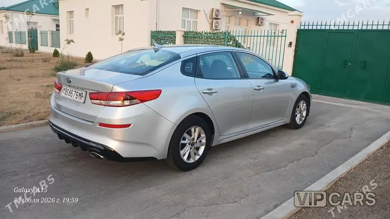 Kia Optima, 2020 — фото 2