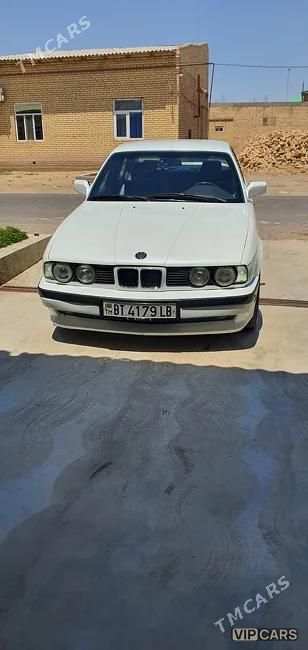 BMW 5 Series, 1992