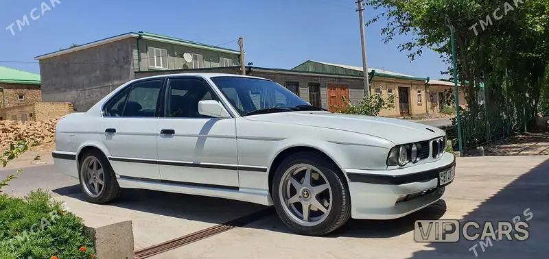 BMW 5 Series, 1992 — фото 3
