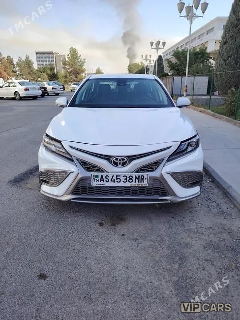 Toyota Camry, 2022