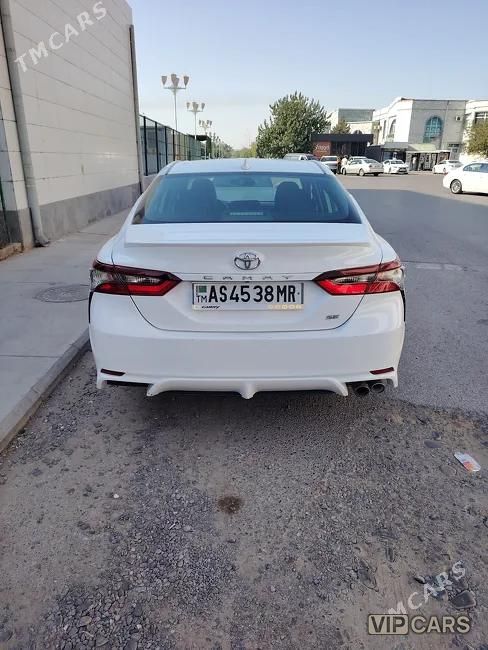 Toyota Camry, 2022