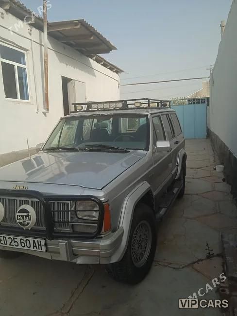 Jeep Cherokee, 1991