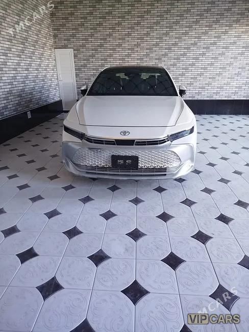 Toyota Crown, 2023