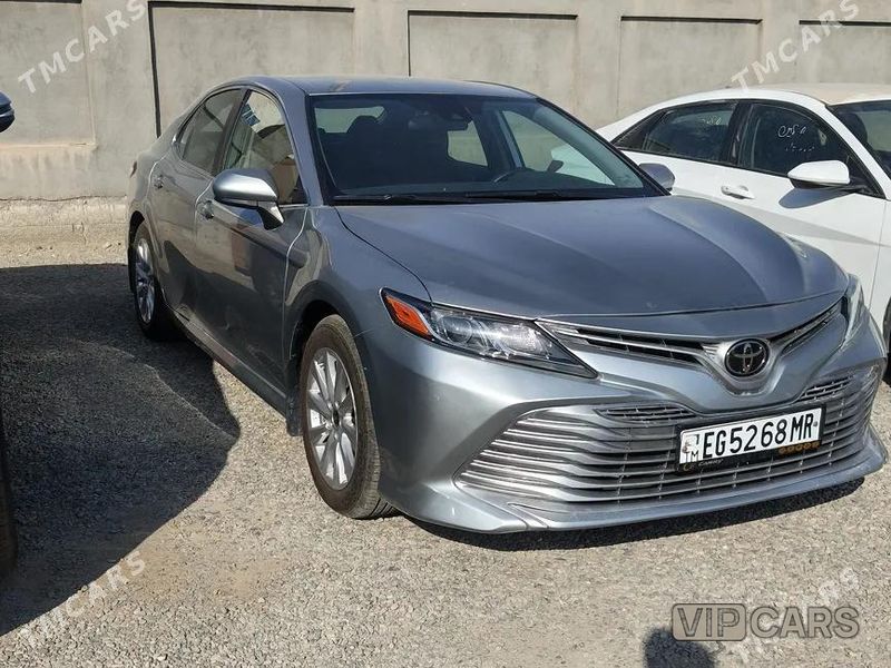 Toyota Camry, 2020