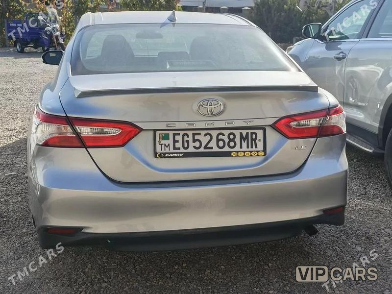 Toyota Camry, 2020