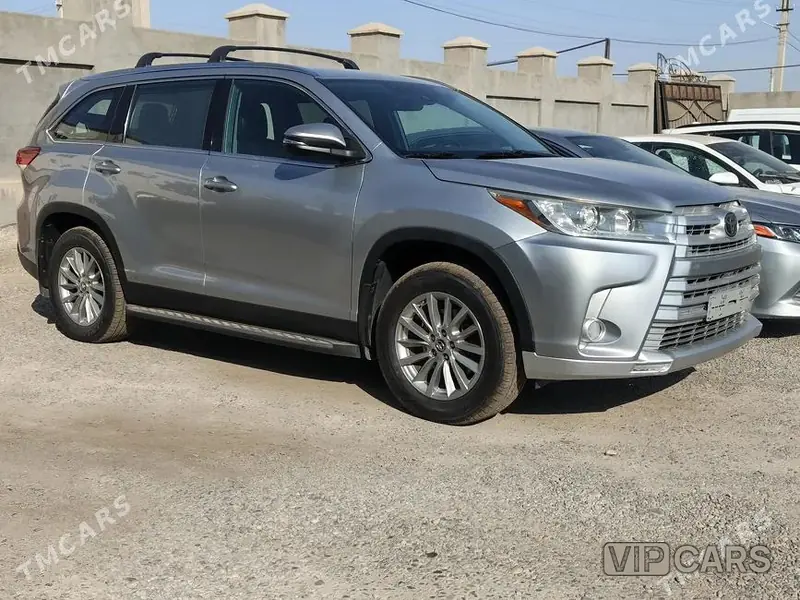 Toyota Highlander, 2018 — фото 1