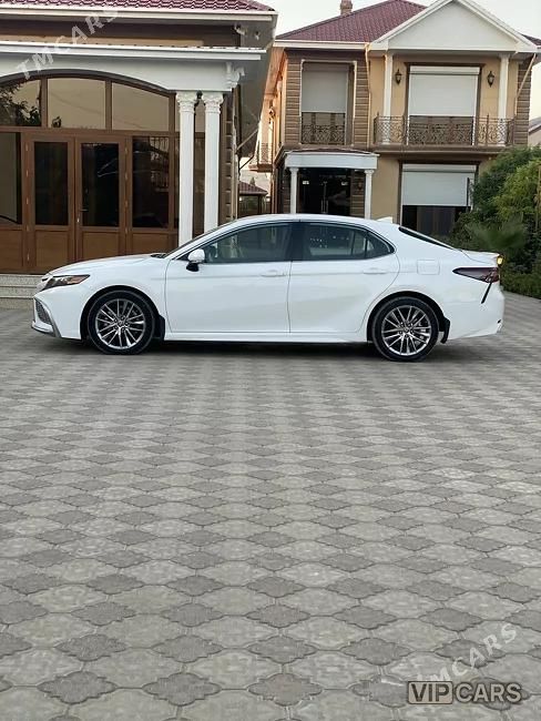Toyota Camry, 2021