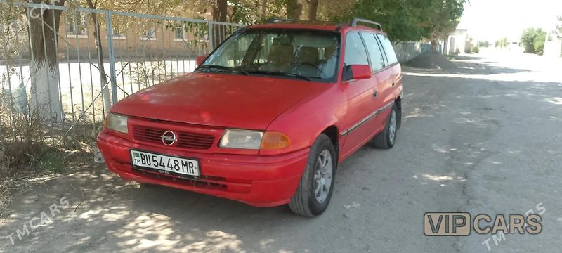 Opel Astra, 1993