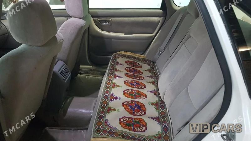 Toyota Avalon, 2002