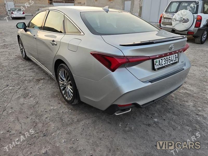 Toyota Avalon, 2020
