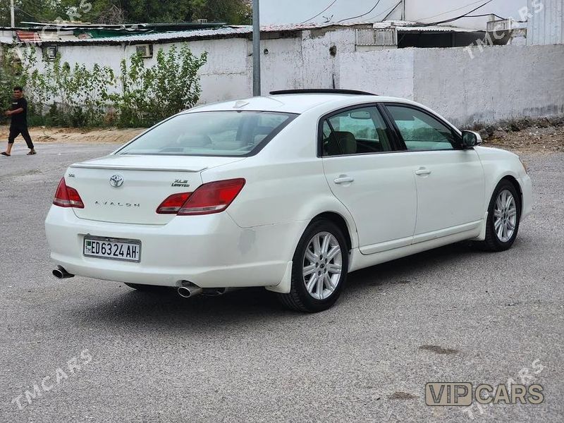 Toyota Avalon, 2006