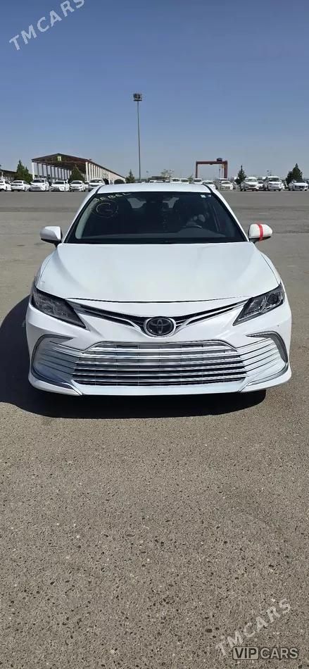 Toyota Camry, 2023