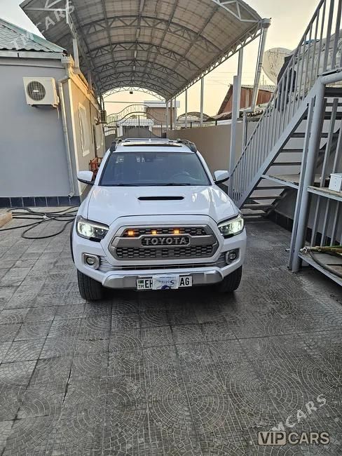 Toyota Tacoma, 2021