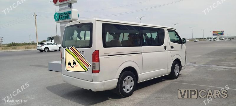 Toyota Hiace, 2006