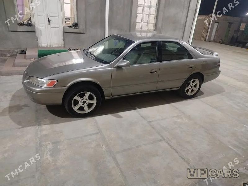Toyota Camry, 1997