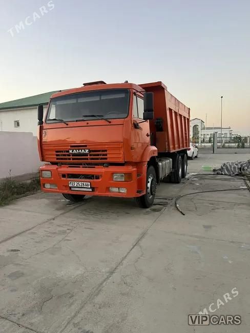 Kamaz 6520, 2013