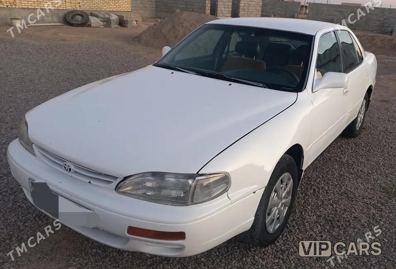 Toyota Camry, 1996