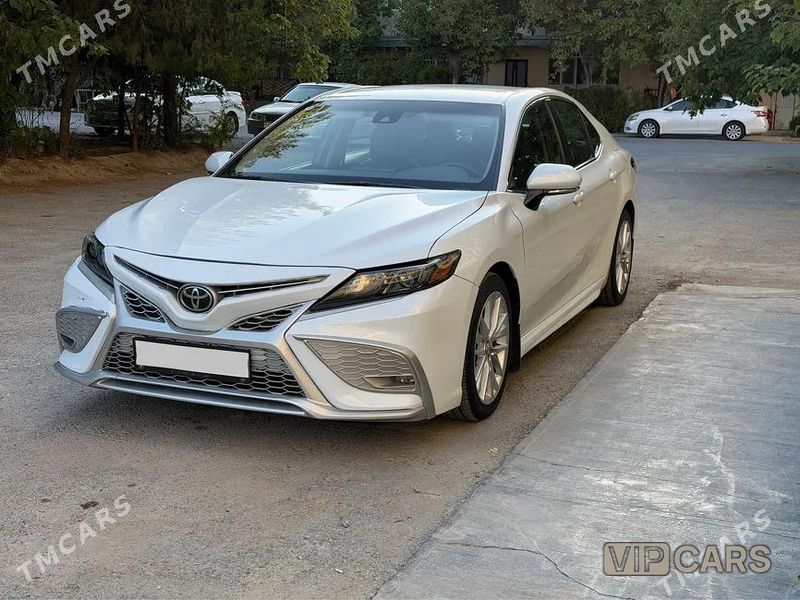 Toyota Camry, 2022