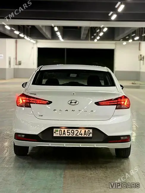 Hyundai Elantra, 2020 — фото 3