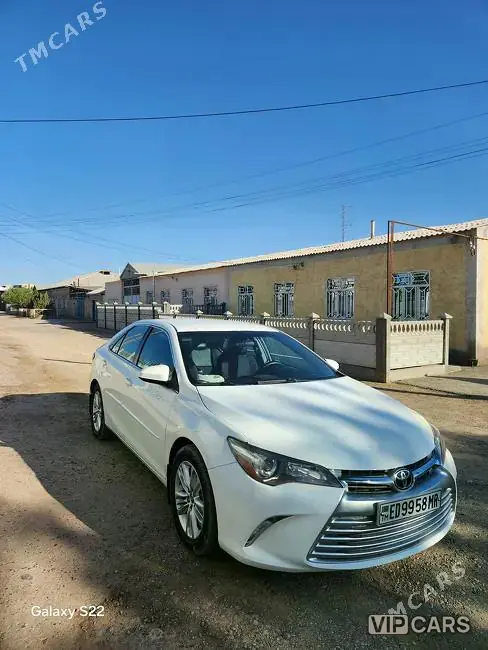 Toyota Camry, 2015 — фото 2