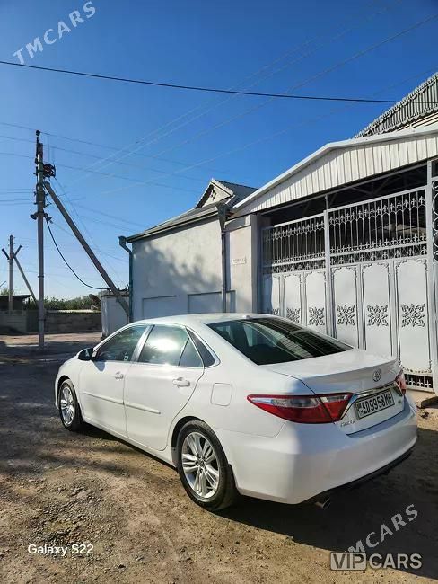Toyota Camry, 2015