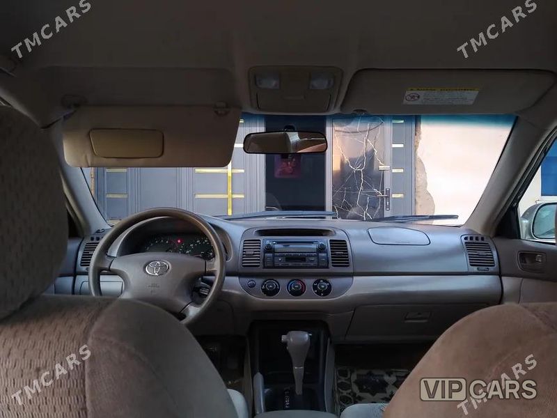Toyota Camry, 2003
