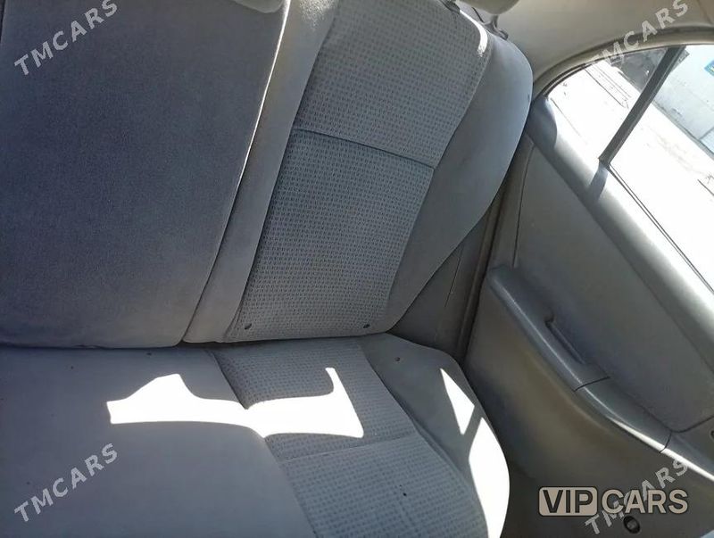 Toyota Corolla, 2005